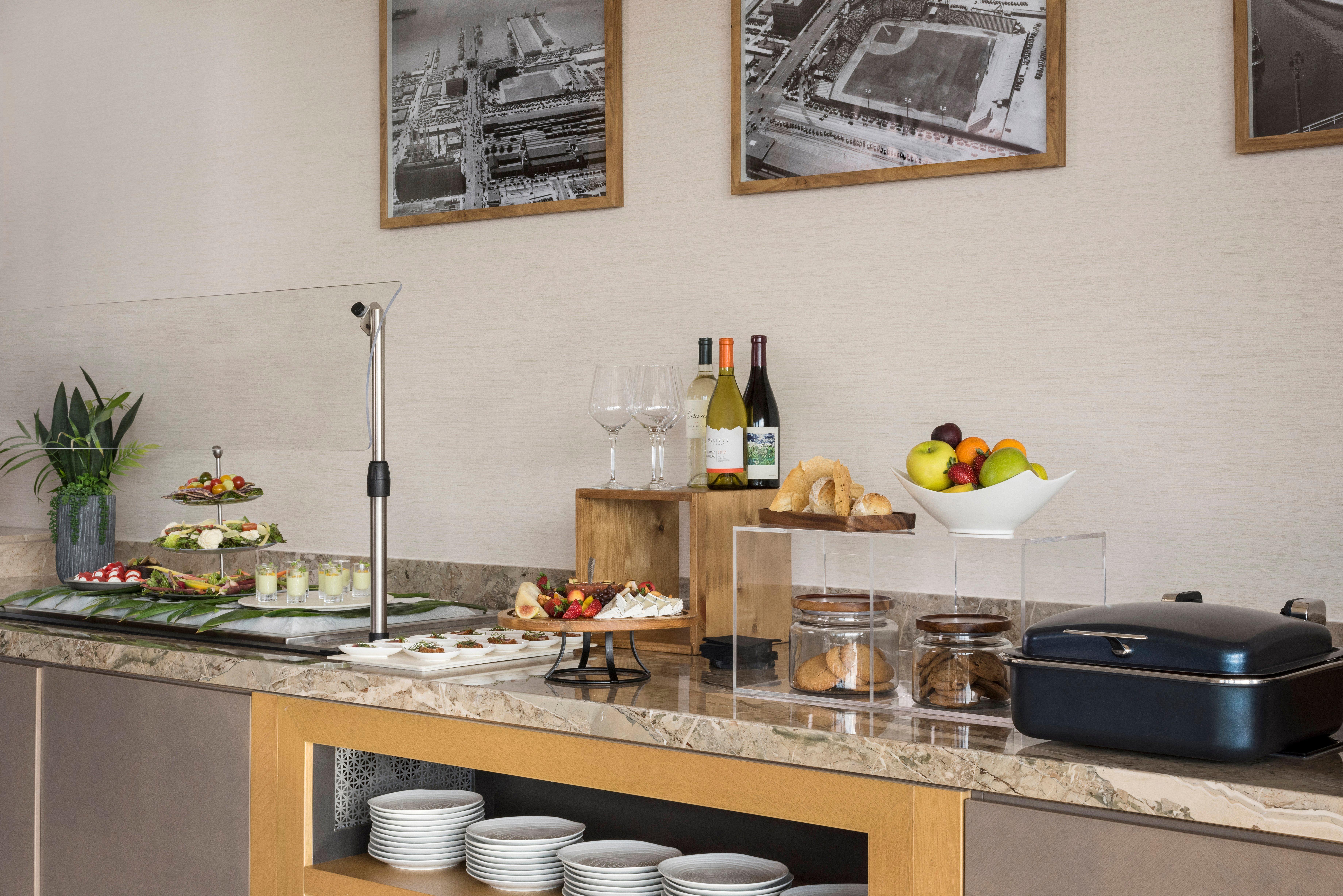Intercontinental San Diego By Ihg Bagian luar foto